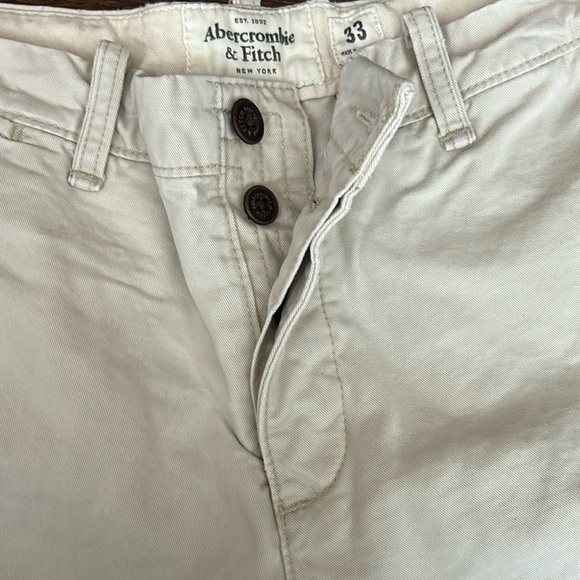 COPY - Vintage Abercrombie & Fitch Khaki Button Fly Shorts - Picture 4 of 8